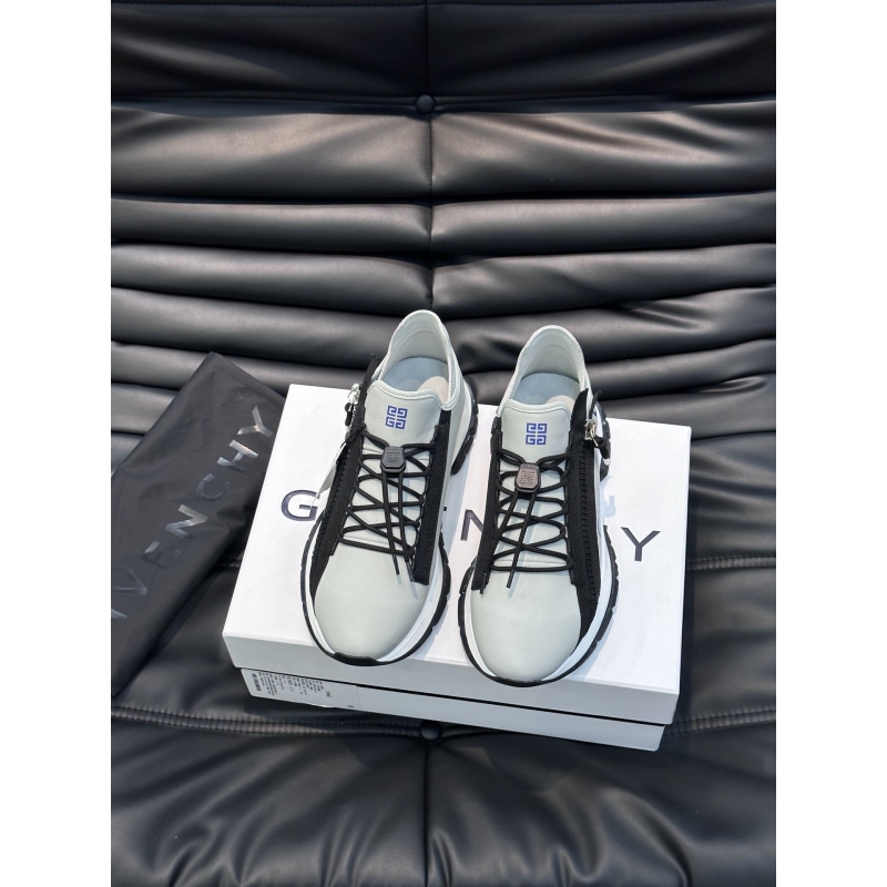 Givenchy Sneakers